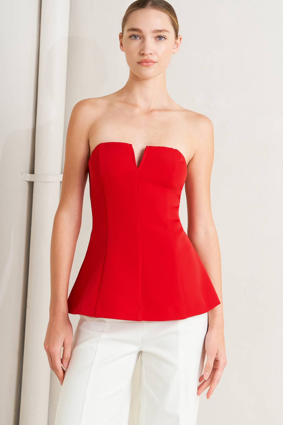 NOIR CONTOUR WOVEN TOP