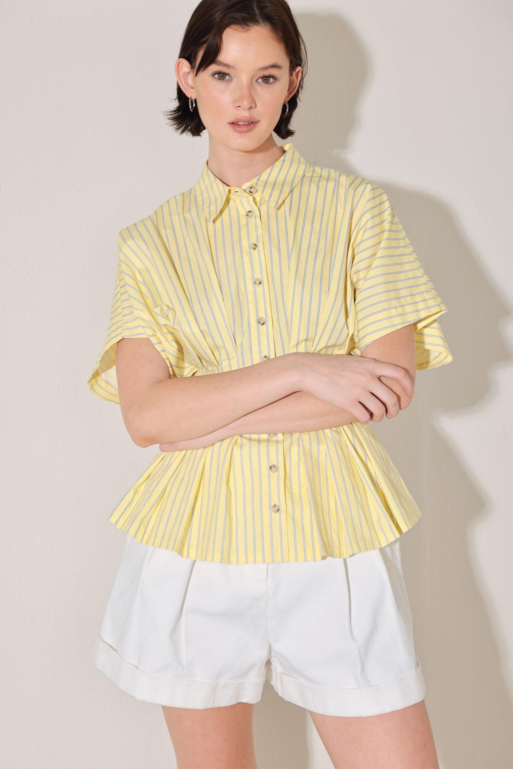 BUTTER MODE ACTIVATED WOVEN TOP