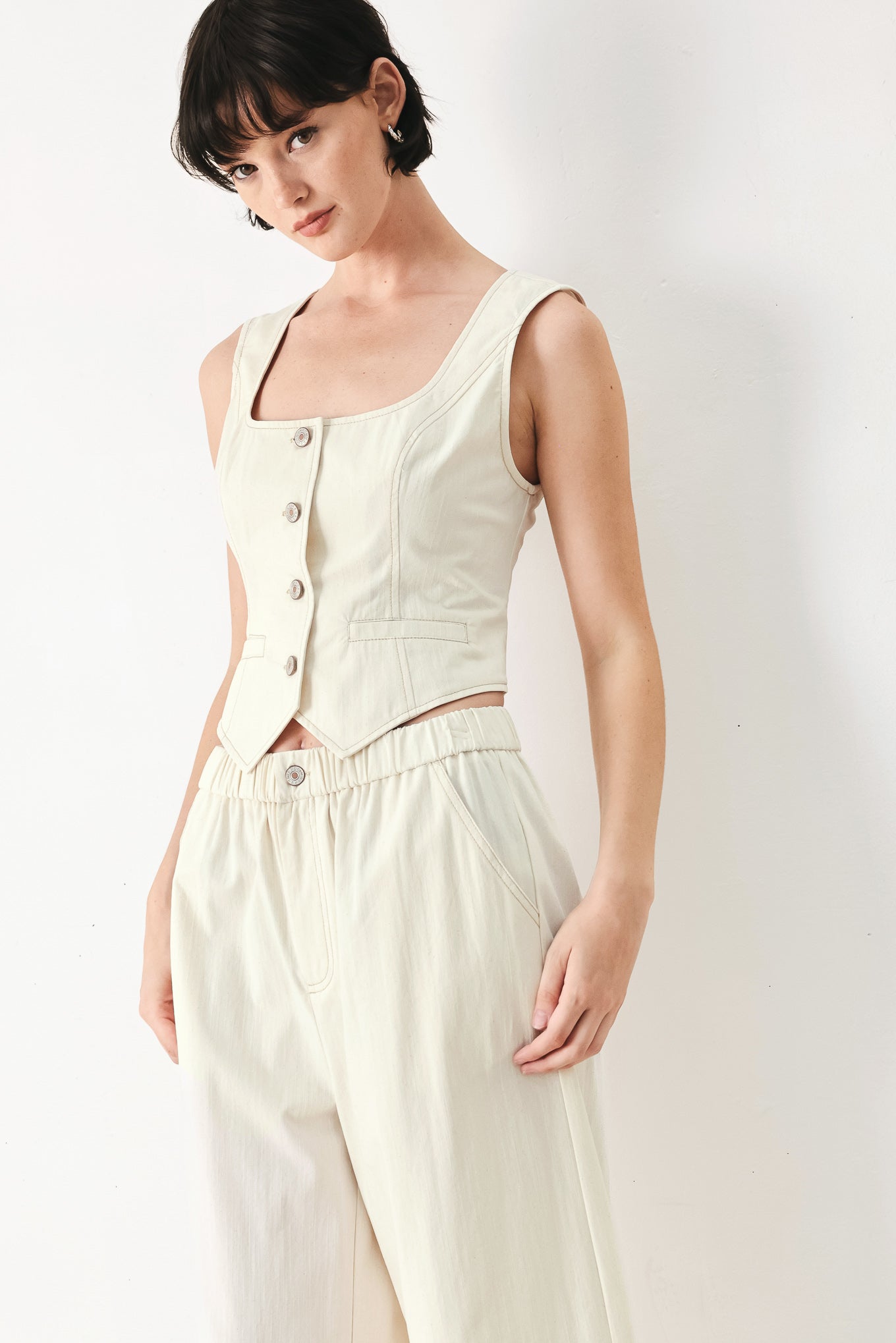 POWER SOFT WOVEN VEST