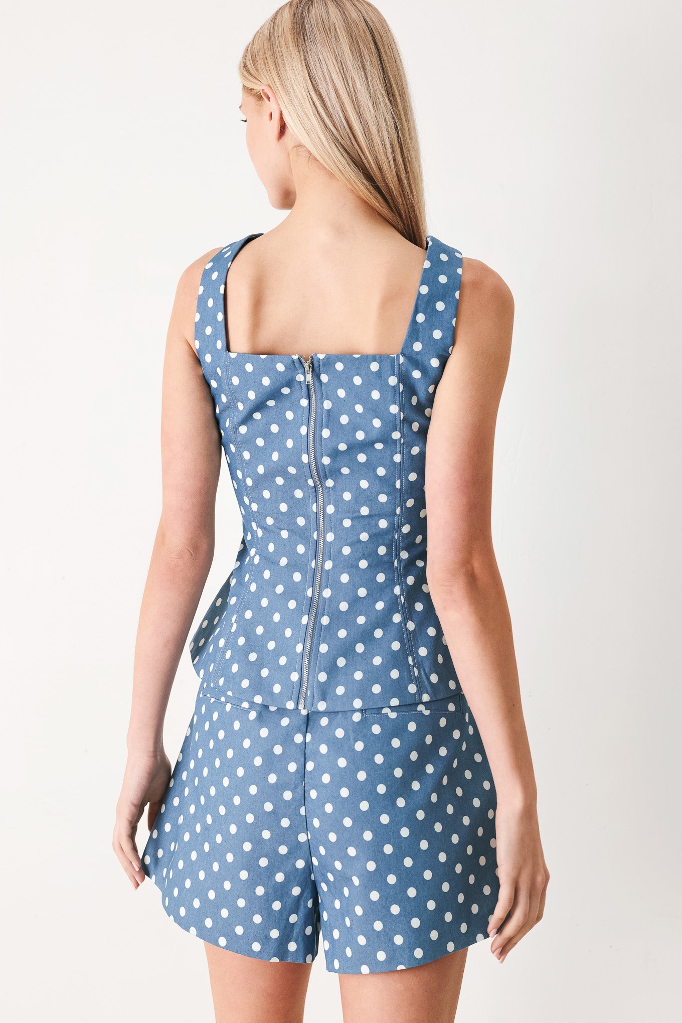 FLIRTY DOTS WOVEN TOP