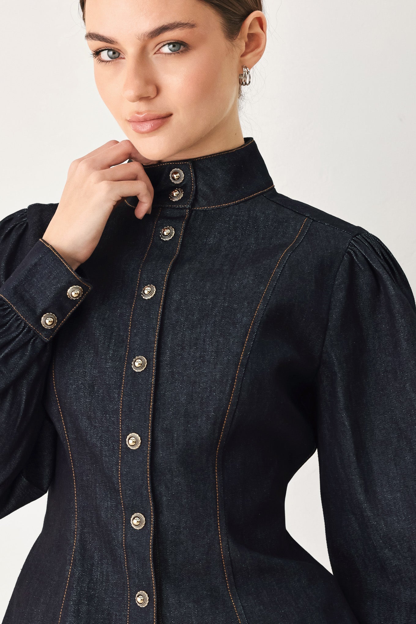 MODERN PREP DENIM TOP