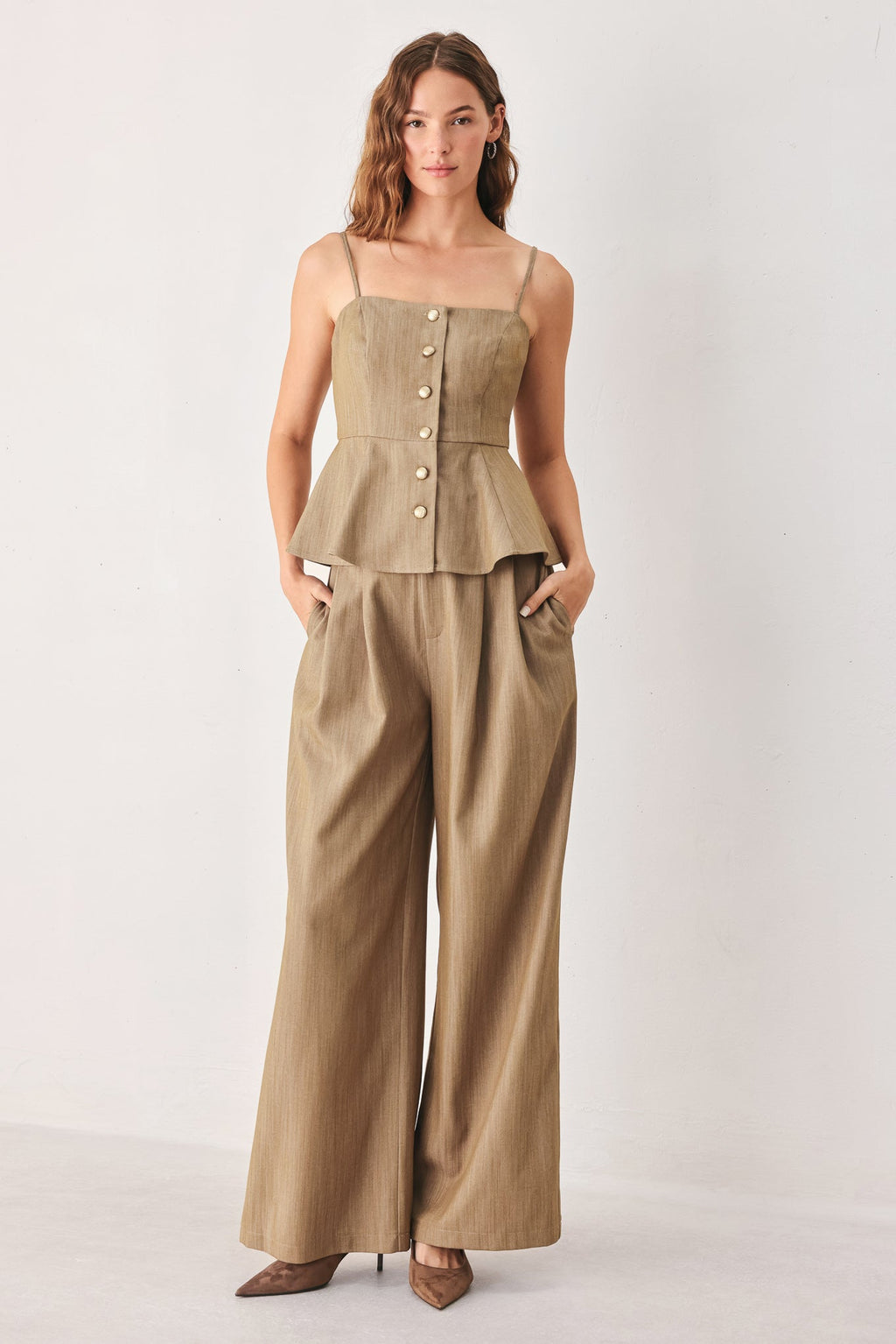 STONEWASH RELAXED WOVEN TOP