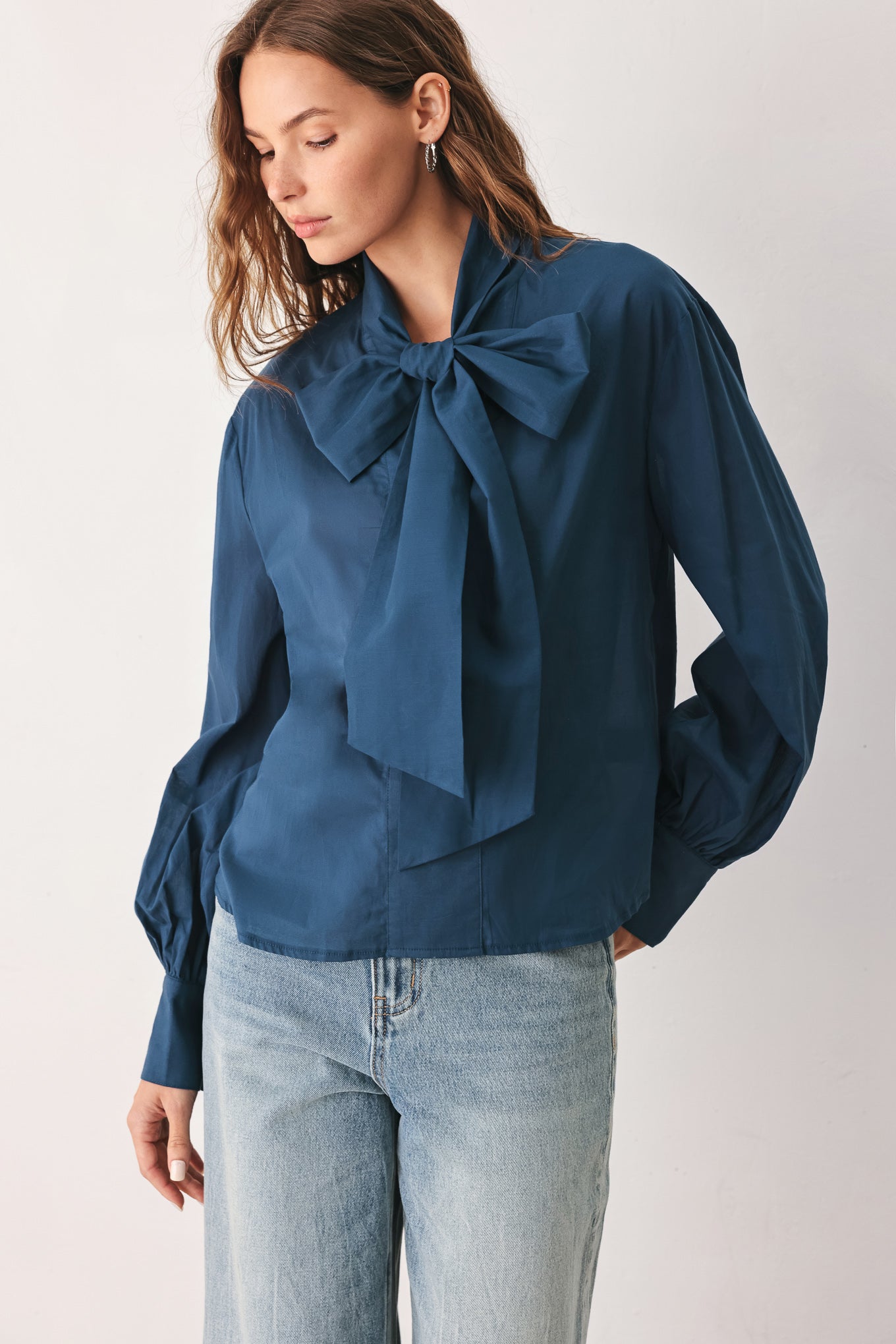 OCEAN INK PUSSY-BOW WOVEN TOP