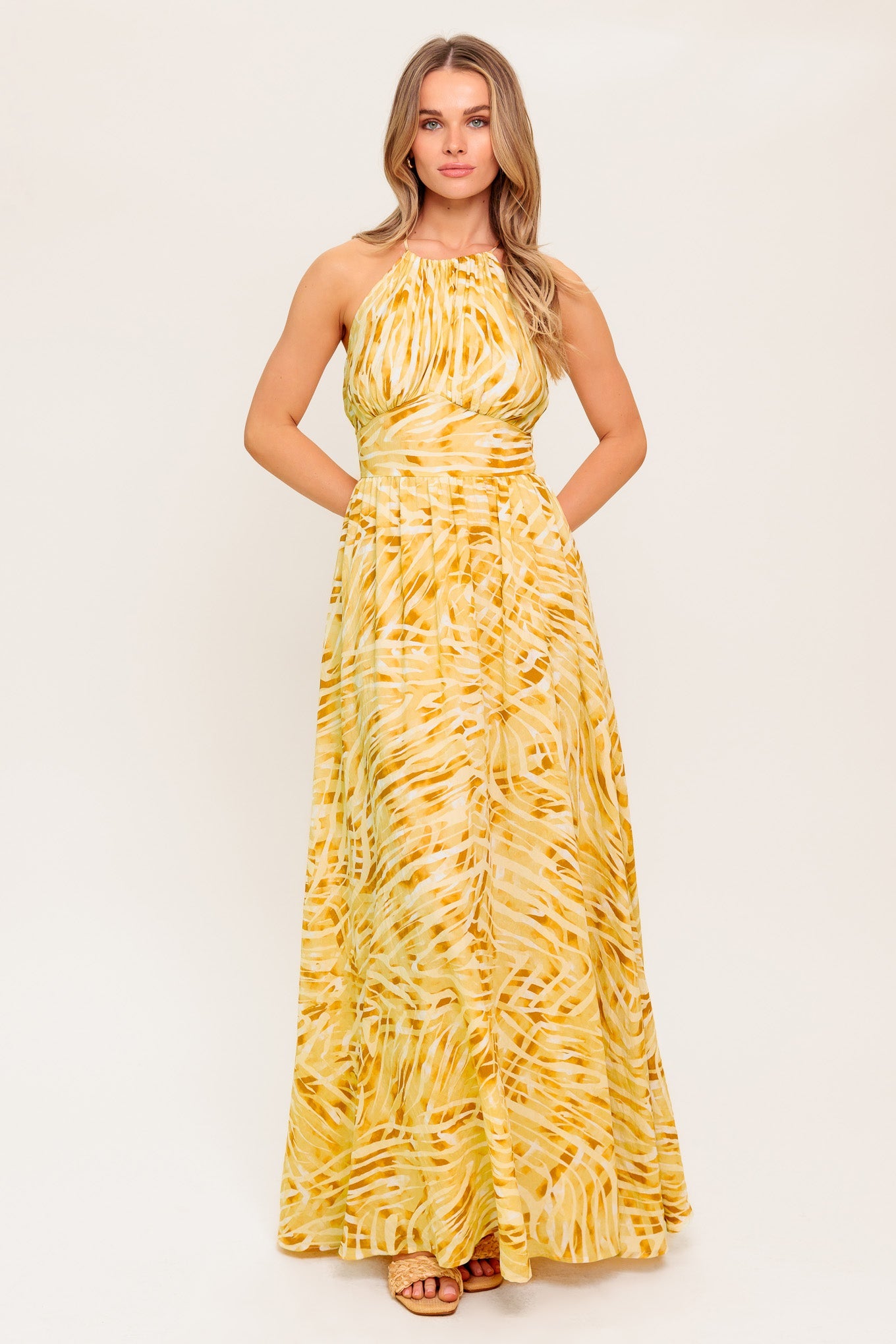 LIVING IN WONDERLAND WOVEN MAXI DRESS