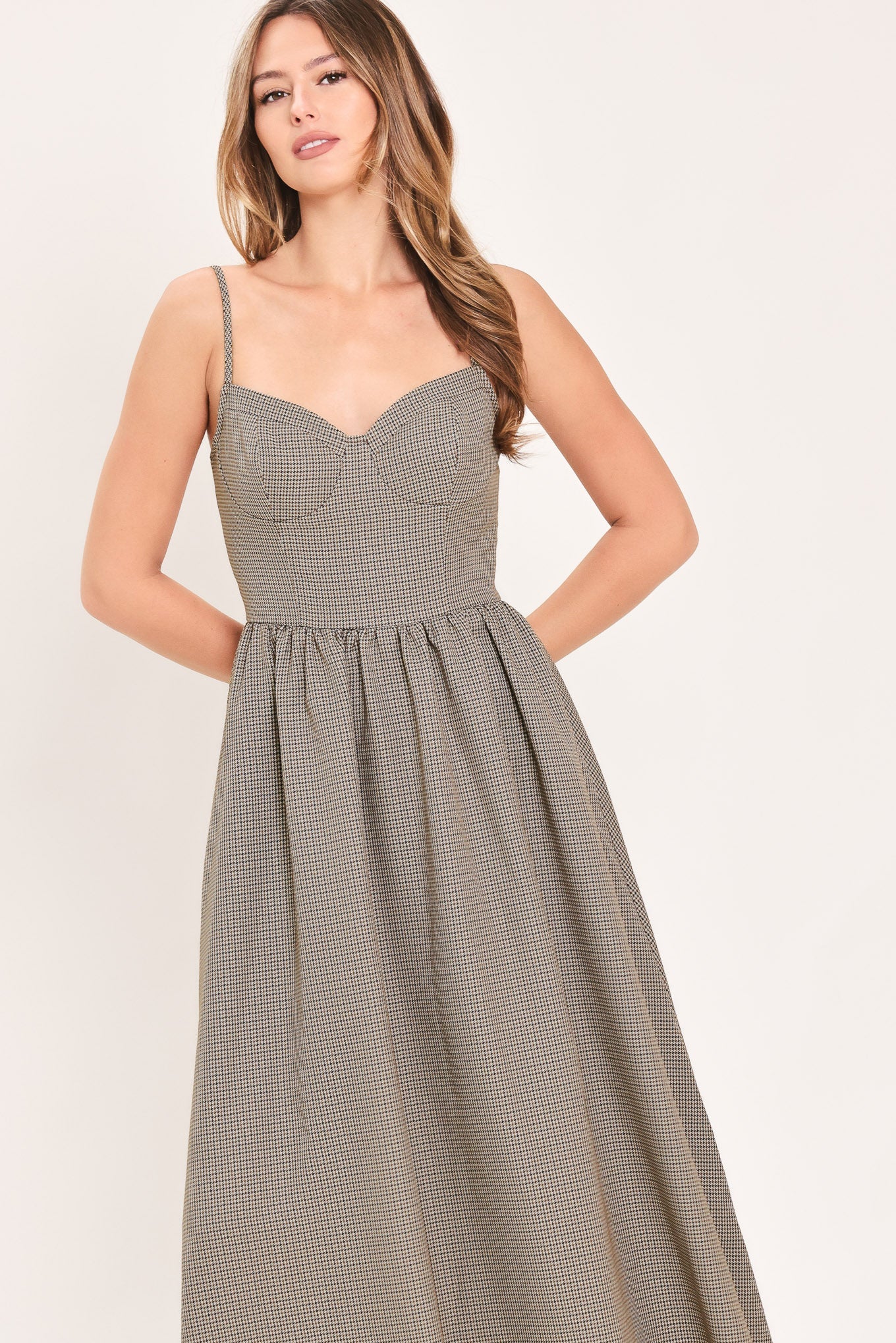 WHERE HEARTS WANDER PLAID WOVEN MIDI DRESS