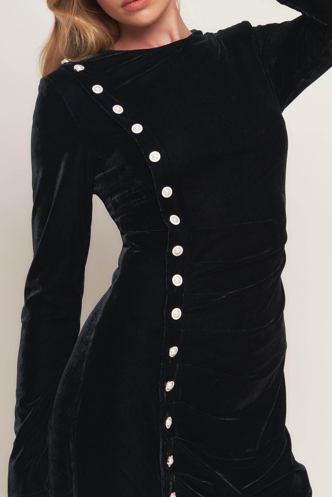 URBAN EMPRESS VELVET MIDI DRESS