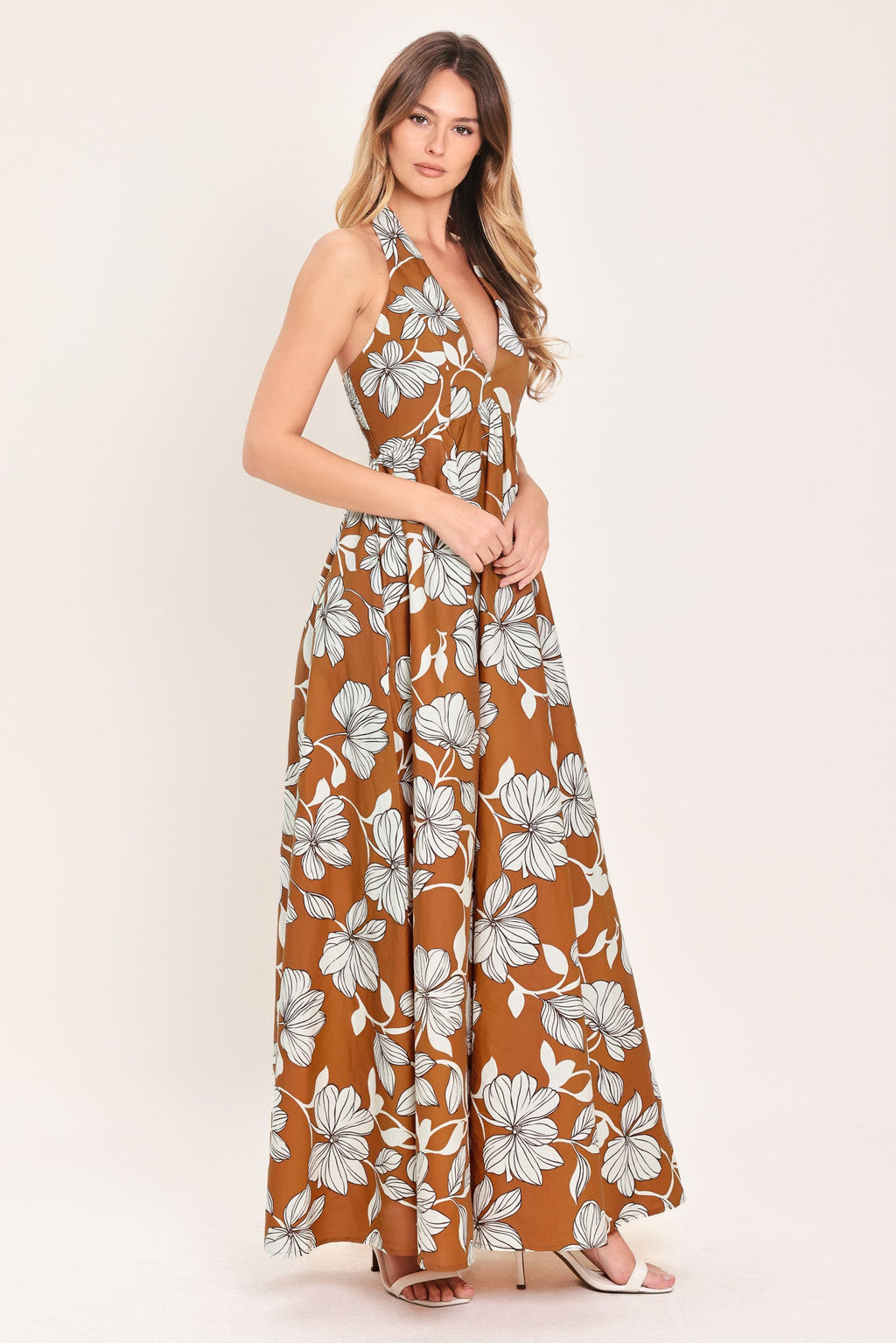 GOLDEN ISLE FLORAL WOVEN MAXI DRESS
