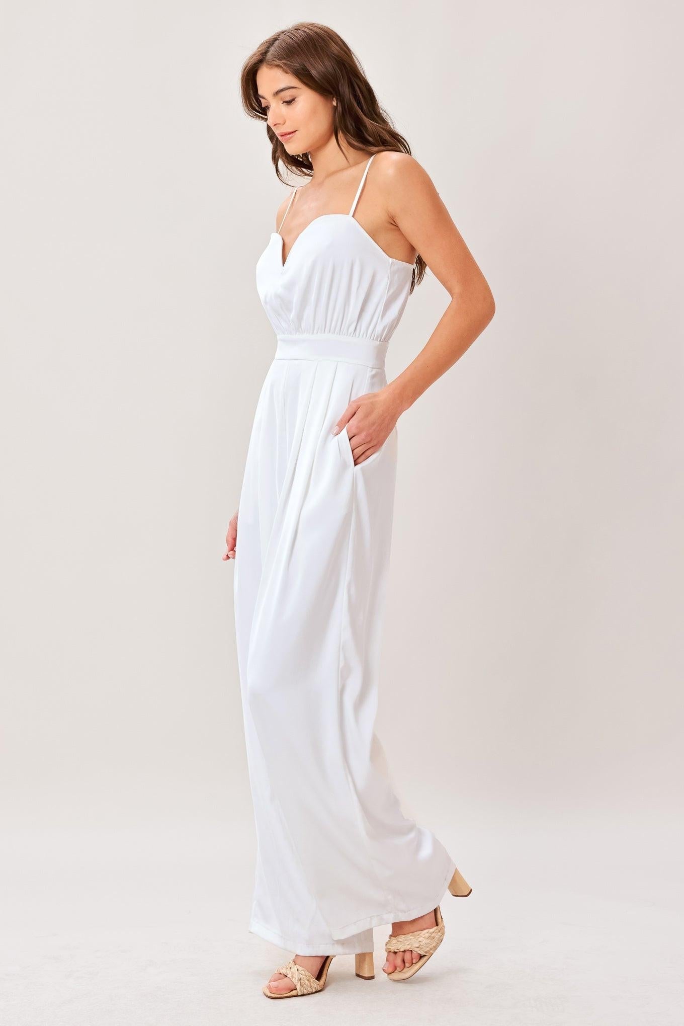 MODERN EASE WOVEN JUMPSUIT