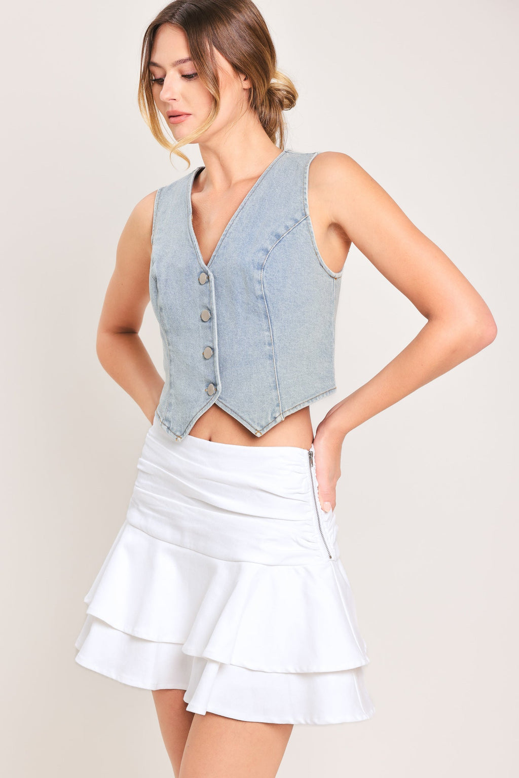 CLOUD FRILL WOVEN SKORT