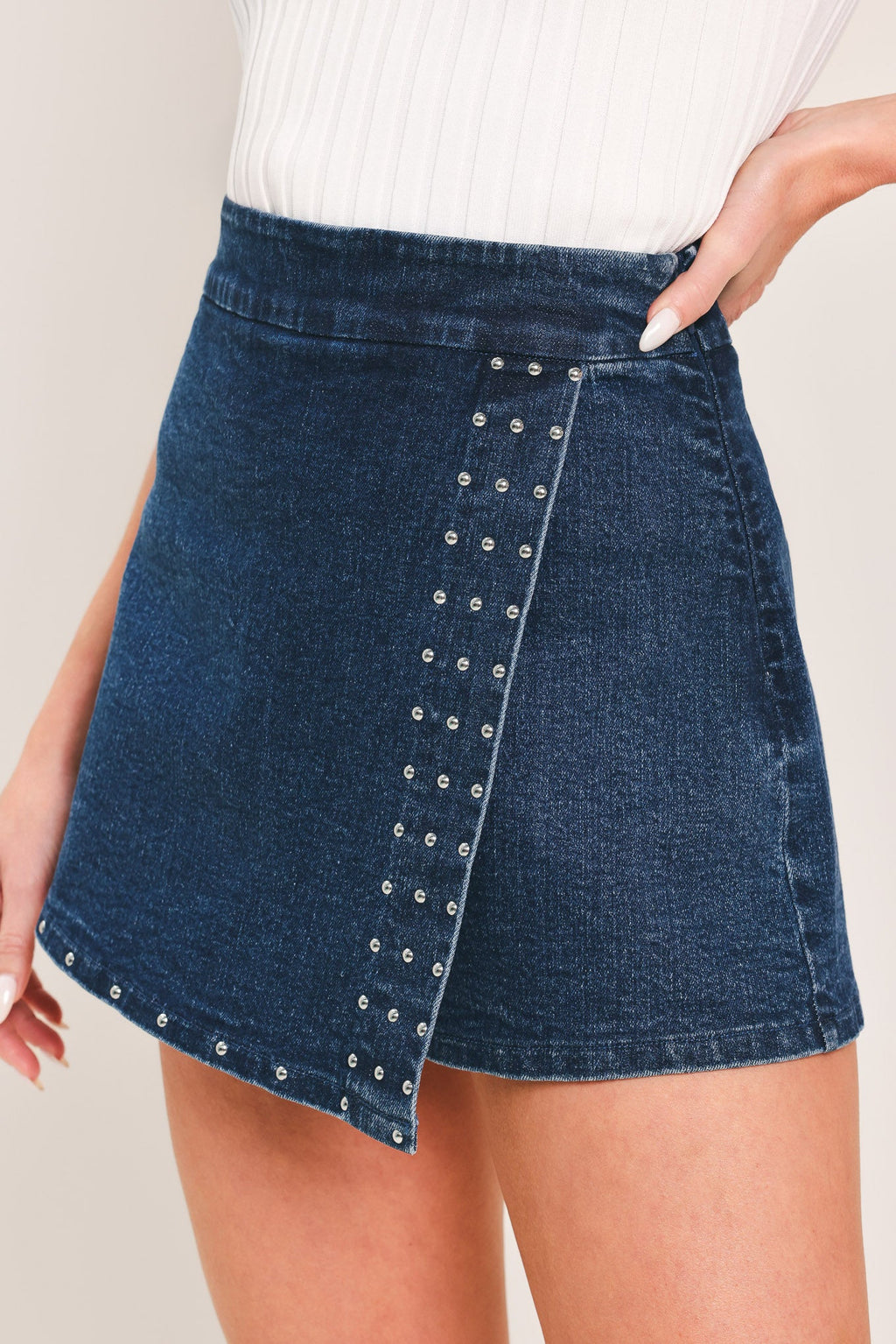 EDGE LINE DENIM SKORT