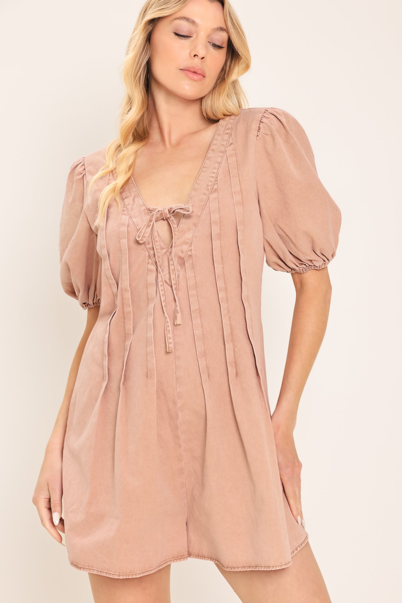 ENGLISH COUNTRYSIDE WOVEN ROMPER