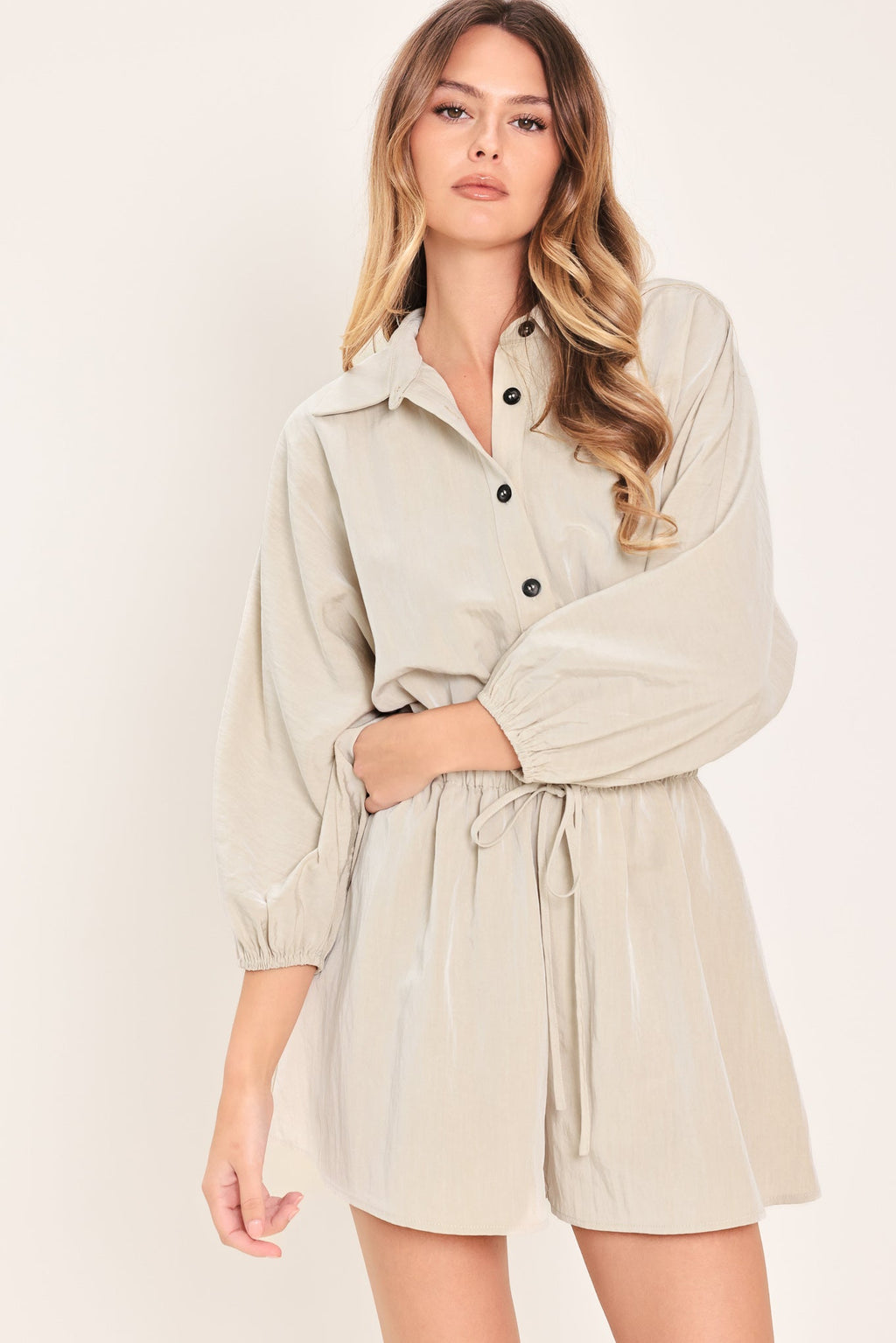 RESORT READY WOVEN ROMPER