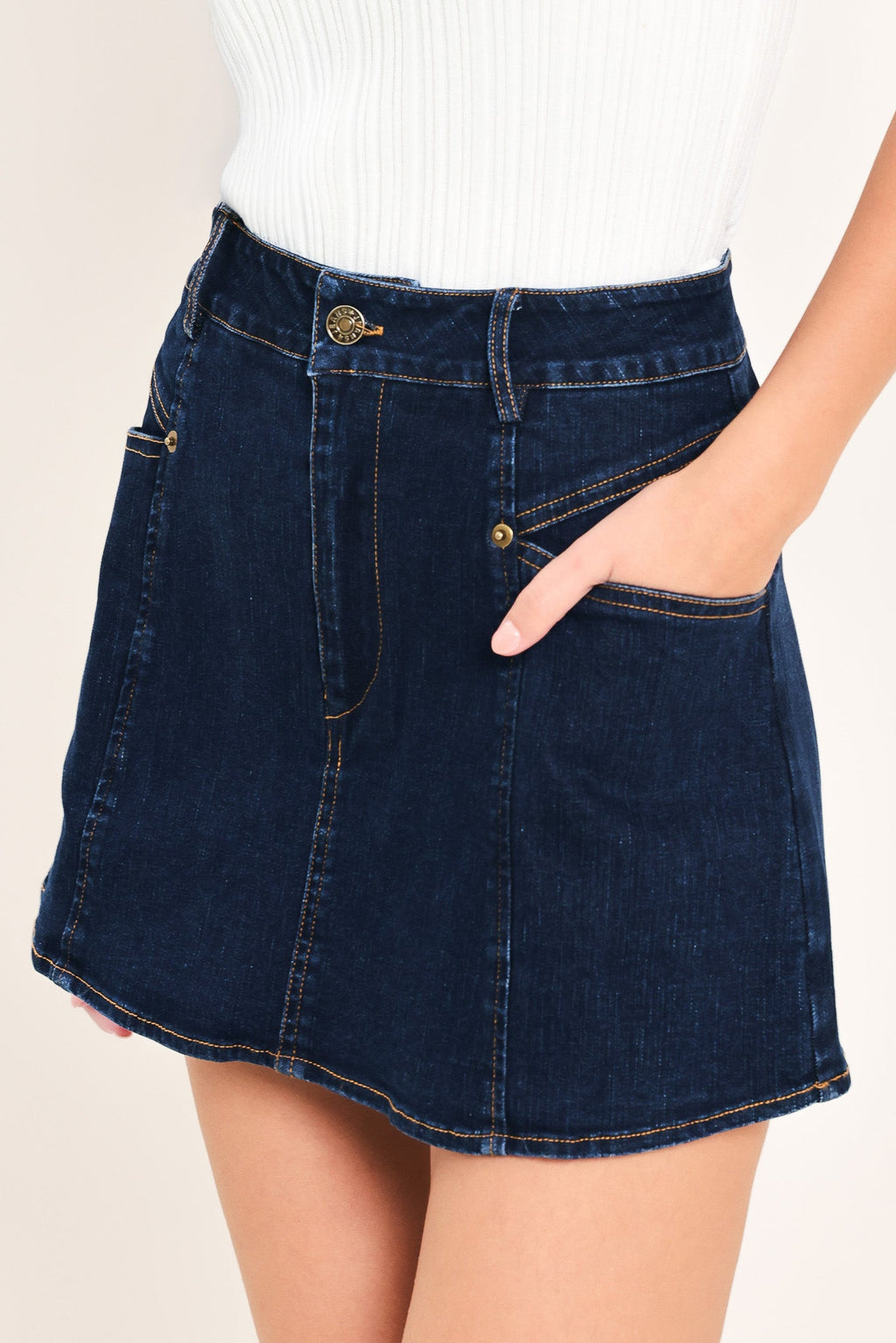 EVERYDAY INDIGO DENIM SKORT