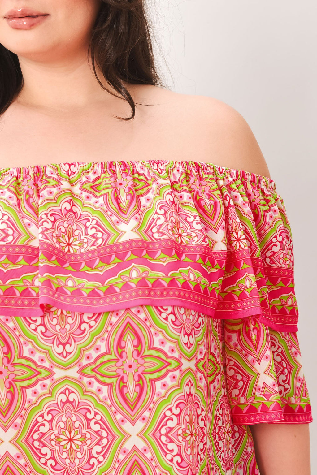 SPREAD CHEER WOVEN TOP