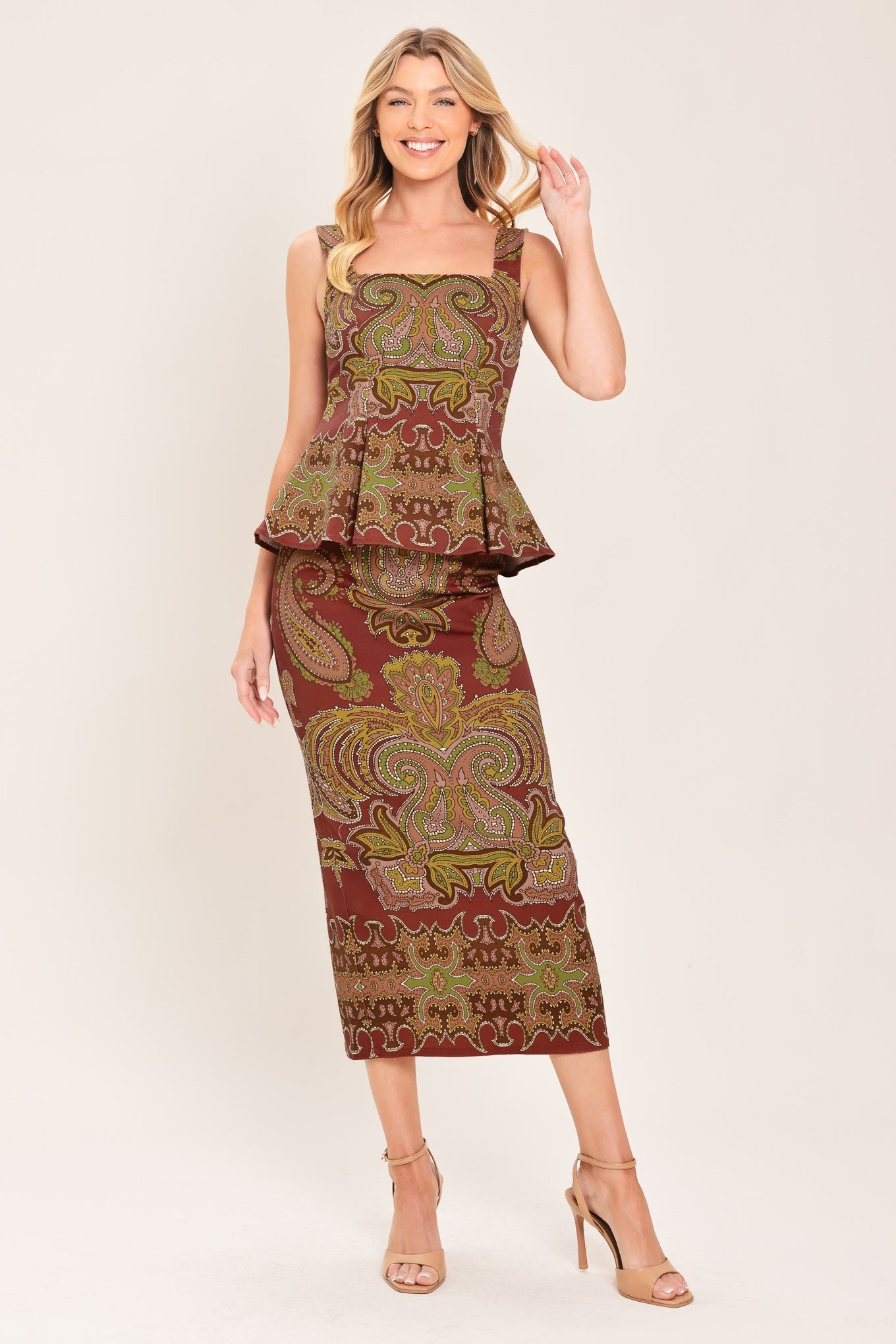 RUSTIC MEDALLION WOVEN TOP