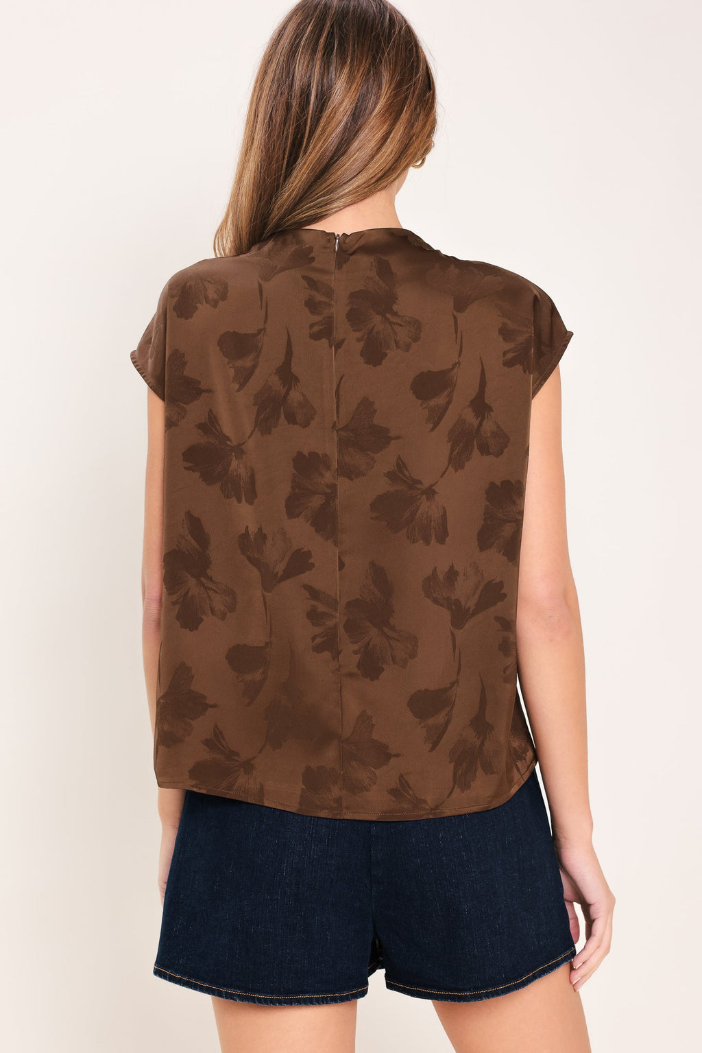 CHOCOLATE FLORAL WOVEN JACQUARD TOP